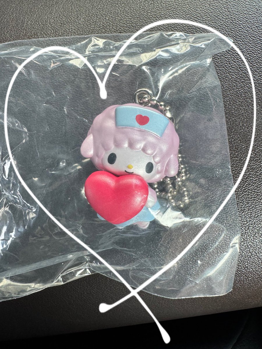 yu___min1013's tweet photo. サンリオ　ナーススイングマスコット　交換

【求】　クロミ

【譲】　マイスウィートピアノ

郵送交換希望です📮
お気軽にお声がけください🙇🏻‍♀️ https://t.co/nCIg9bpqyQ
