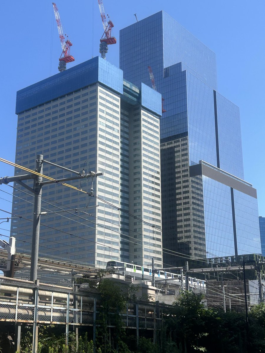 yoshiemon79's tweet photo. 東芝絶賛解体中！ https://t.co/5FgQ0NriXp