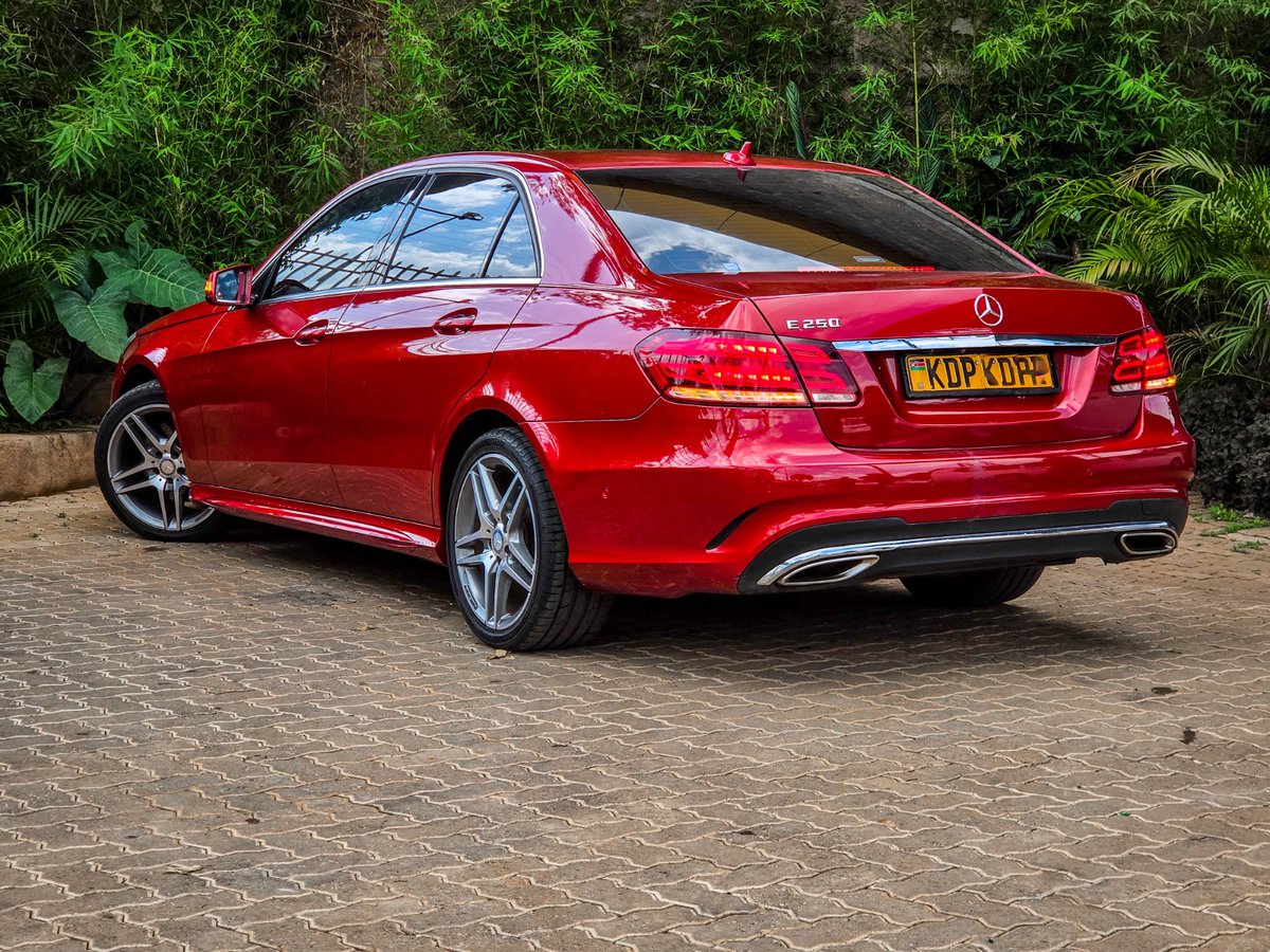 SleeksterAuto's tweet photo. MERCEDES BENZ  E250
🚗 YOM 2014
⚙️ 2.0L PETROL ENGINE 
🔄 AUTOMATIC TRANSMISSION
💰 PRICE: 2,750,000 https://t.co/2MR2hZ9KHr