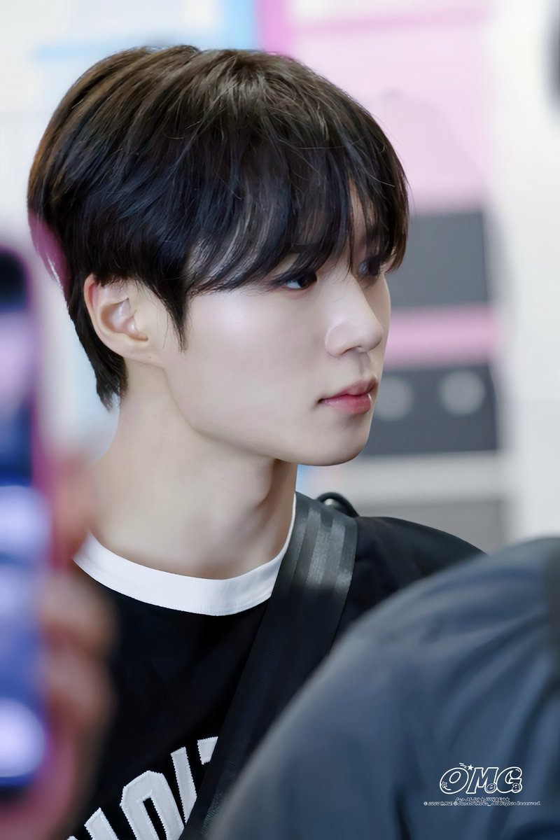 JunseOMeGa_'s tweet photo. 260710 HKG🛬

#준서 #JUNSEO #알파드라이브원 #알디원 #ALD1 #ALPHADRIVEONE https://t.co/w2hH8TPTNm