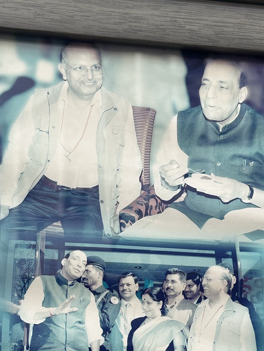 mcmittalbjp's tweet photo. भारतीय जनता पार्टी के वरिष्ठ व जनप्रिय राजनेता, हमारे अग्रज, देश के यशस्वी रक्षा मंत्री आदरणीय श्री @rajnathsingh जी को जन्मदिन की आत्मीय बधाई! 

प्रभु श्री राम जी से आपके उत्तम स्वास्थ्य, सुदीर्घ और यशस्वी जीवन की प्रार्थना करता हूँ🙏 https://t.co/8CzGRtVxfN
