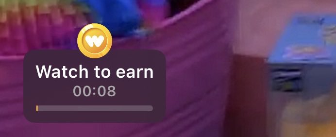 ponpoloco's tweet photo. @Whatnot can you explain to me a banned creator of the platform that your guys have used and are currently using micro transactions for the people to drop even more money 

That’s hella sus https://t.co/jqlB8lLJht
