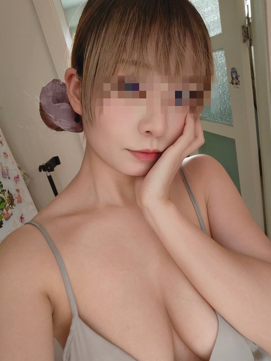 errordream420's tweet photo. 对着猫妈连喷三发把鸡巴都撸疼了 https://t.co/oKTfgEyJCN