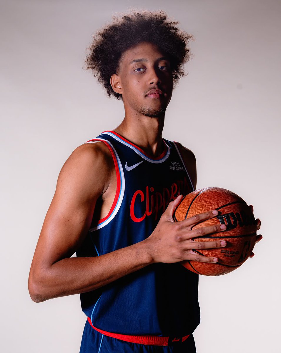 Clippers_MQ's tweet photo. Les Clippers ont signé Baba Miller pour un contrat à 9,61 millions de dollars sur 4 ans, avec les deux premières années garanties. https://t.co/Eq42obNfnw