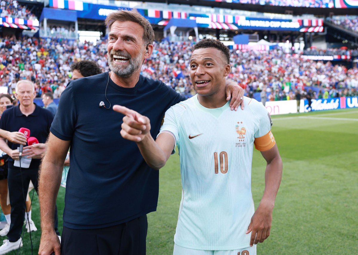 olisefanpag's tweet photo. That one friend who starts celebrating at minute 5 just because his team scored first on stake 😭 https://t.co/9jNqB8zqG7