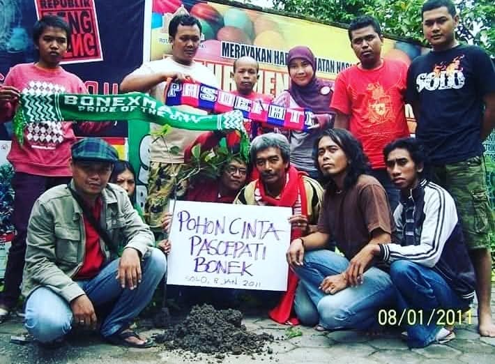 gideonandi's tweet photo. Swargi langgeng 
Kekallah kenangan nya cak @AndiePeci https://t.co/uTibmfNVUs
