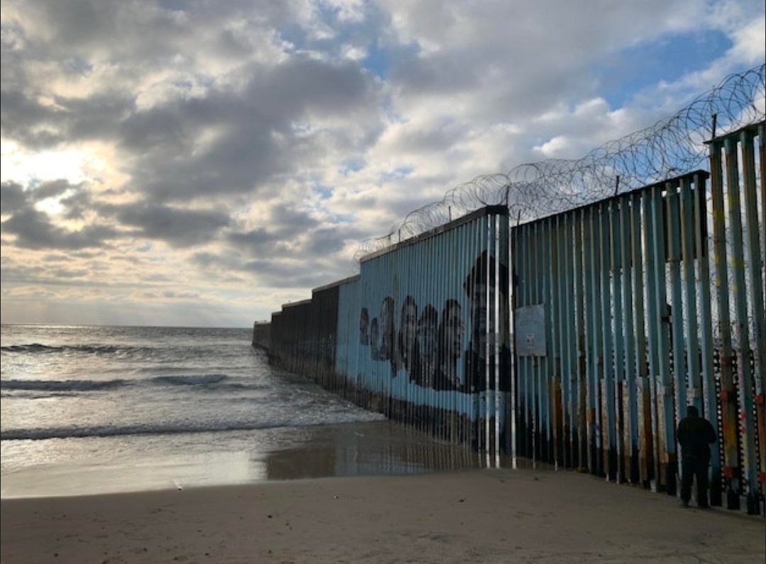 Bluestown901's tweet photo. @MattSeedorff The California Commies will shut down entire Beaches for sewage runoff from the Homeless encampments they allow- meanwhile Tijuana dumps raw waste into the Pacific by the ton daily... the wall doesn't keep it in Mexico. California "officials" are such a joke ! https://t.co/72zdUmeRgx