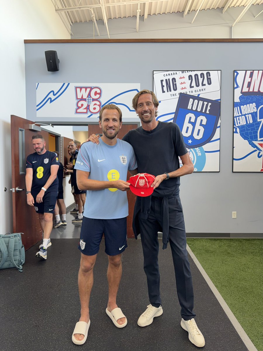Peter Crouch tweet media