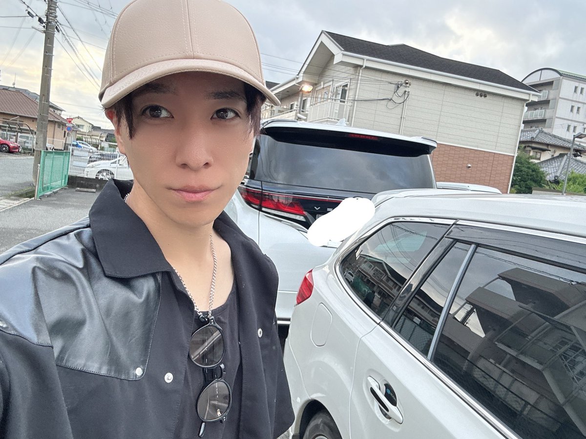 u_feeling's tweet photo. こんにちは🌞✨いい感じやー☝️✨

曲ができていくのはほんまテンション上がる⤴️お披露目はまだ少し先ですが💦テンション上がって仮録音しまくってしもた😮‍💨

今日から3DAYSやのに！喉労らないと💦

本日は、JR加古川駅🚉で待ってるよ🤝✨ https://t.co/tGL6Is5d3r
