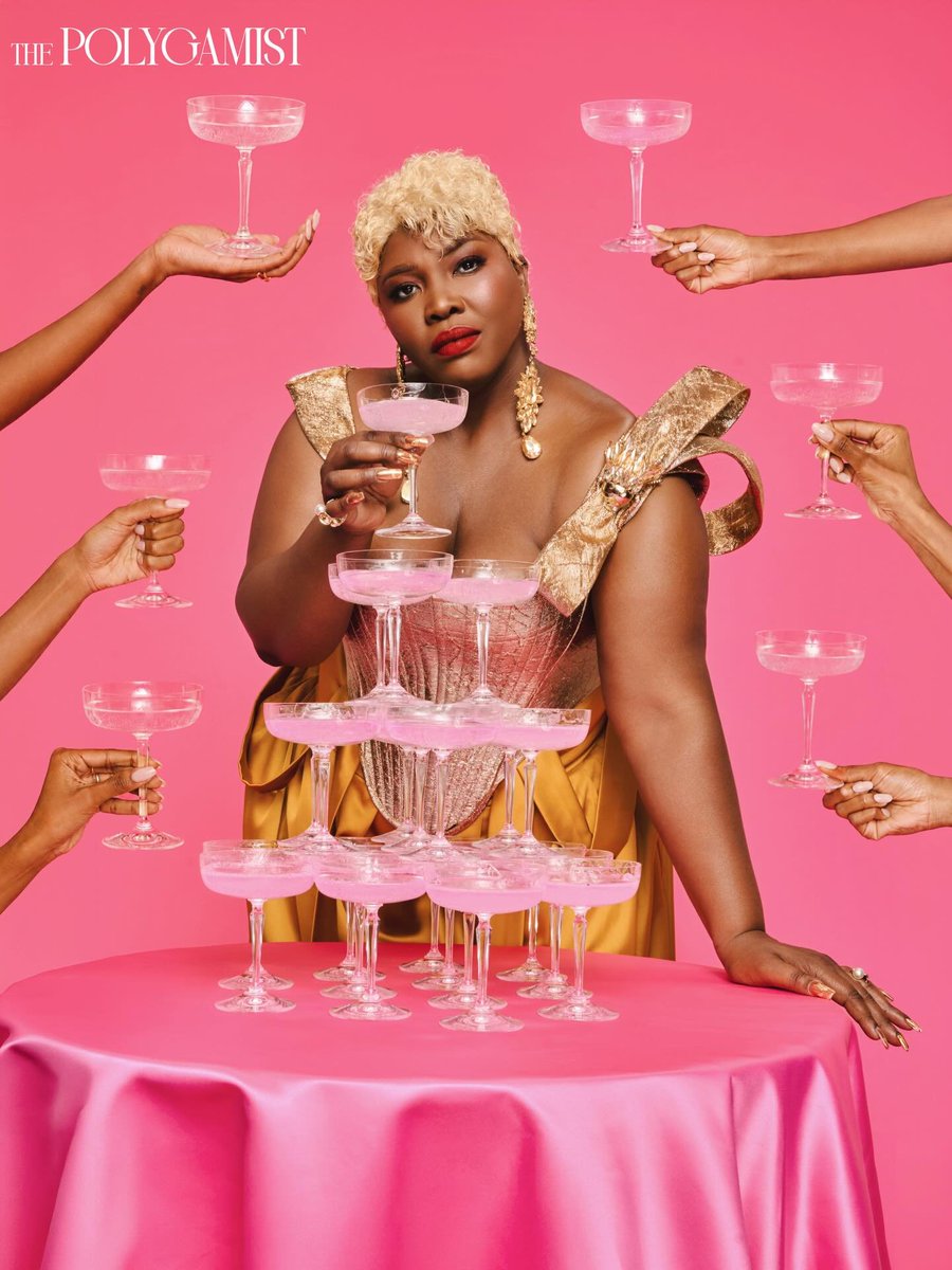 IamPhindy's tweet photo. My fave @celestentuli  is on @KayaON959 for the #Kayabreakfast cheers to the freaking weekend boys &amp; girls 💖💖💖💖 @DJFreshSA thank you 😊 https://t.co/vdKTKChAKe
