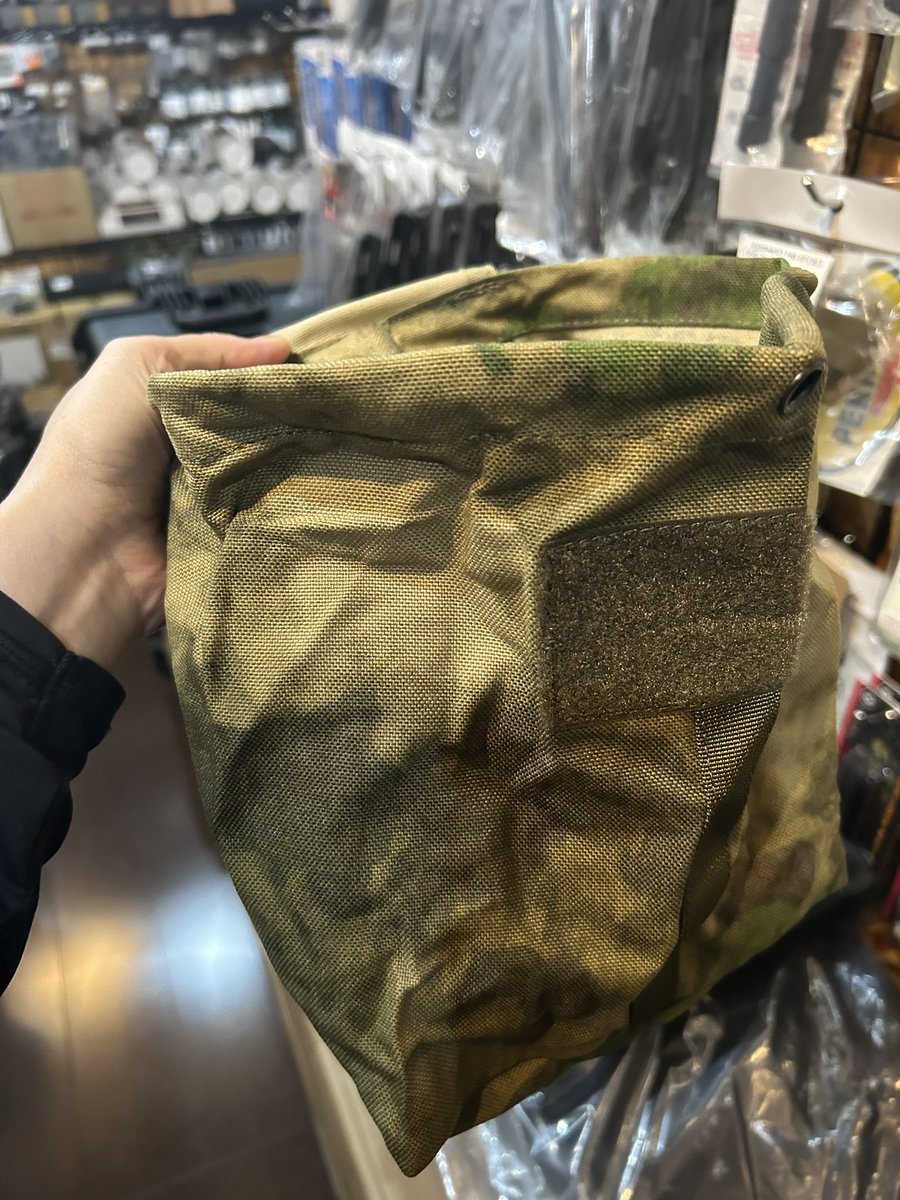 inugami0128's tweet photo. #NOVRITSCH にはエアガン以外にも
装備品、ポーチ類もたくさんあって
#サバゲー には絶対あったほうがいい
#ダンプポーチ もコンパクトに折りたためて使わない時は小さくしておけます!
これからだと #Everglade の色が
良いと思います🌿✨️
https://t.co/8BK6nq0VwN https://t.co/urlWQmCg7v