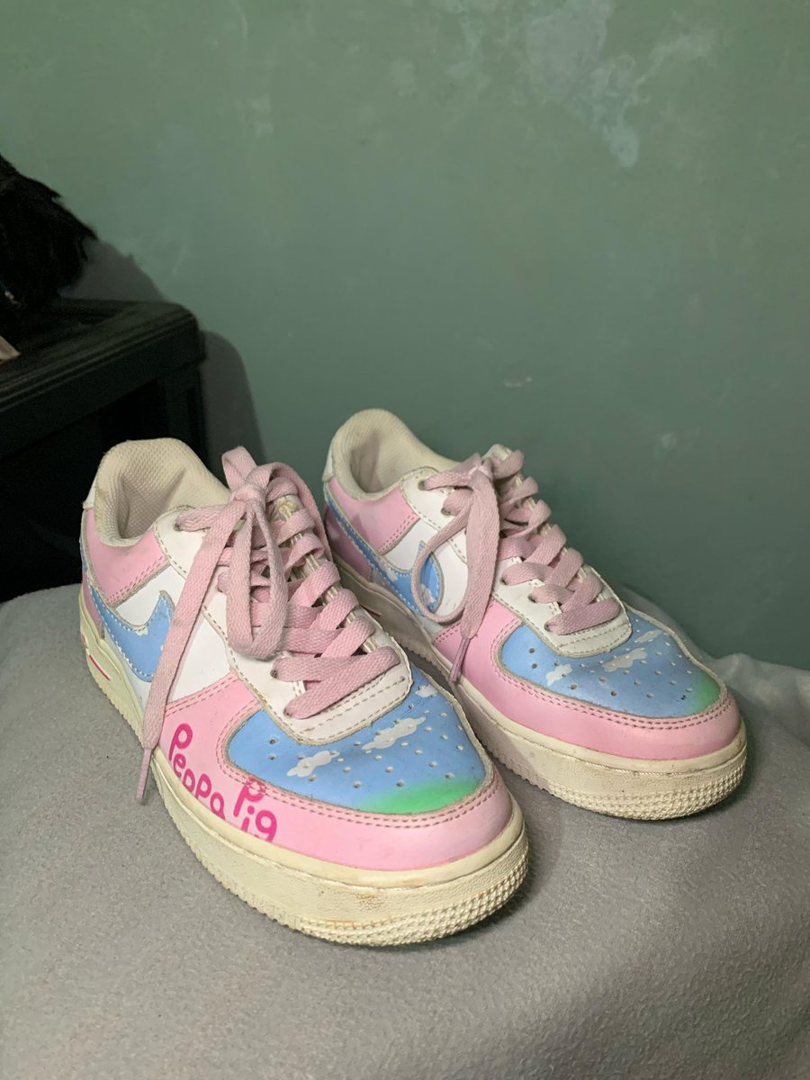 adventurousannn's tweet photo. Guys aku mau preloved beberapa sepatu ku jugaa yaa dijual karena udah kekecilan dan jarang dipake✨
Open nego yaaa langsung dm ajaa❤️
Detailnya dibawah yaa👇🏻 https://t.co/1VvVTViSlF