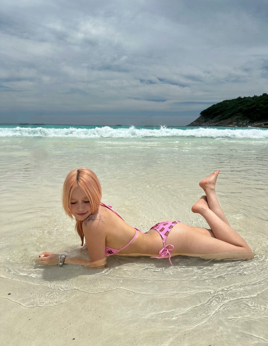 TAkinlesi's tweet photo. 来海边玩起 https://t.co/jozcfgW16C