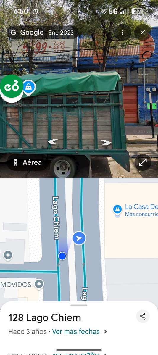 GilThierry's tweet photo. @UCS_GCDMX @SEMOVI_GobOax @AlcaldiaMHmx Buena tarde, nos apoyan retirando este mostrenco que estorba la mitad de la ciclovía por favor https://t.co/WNcOM6rI86