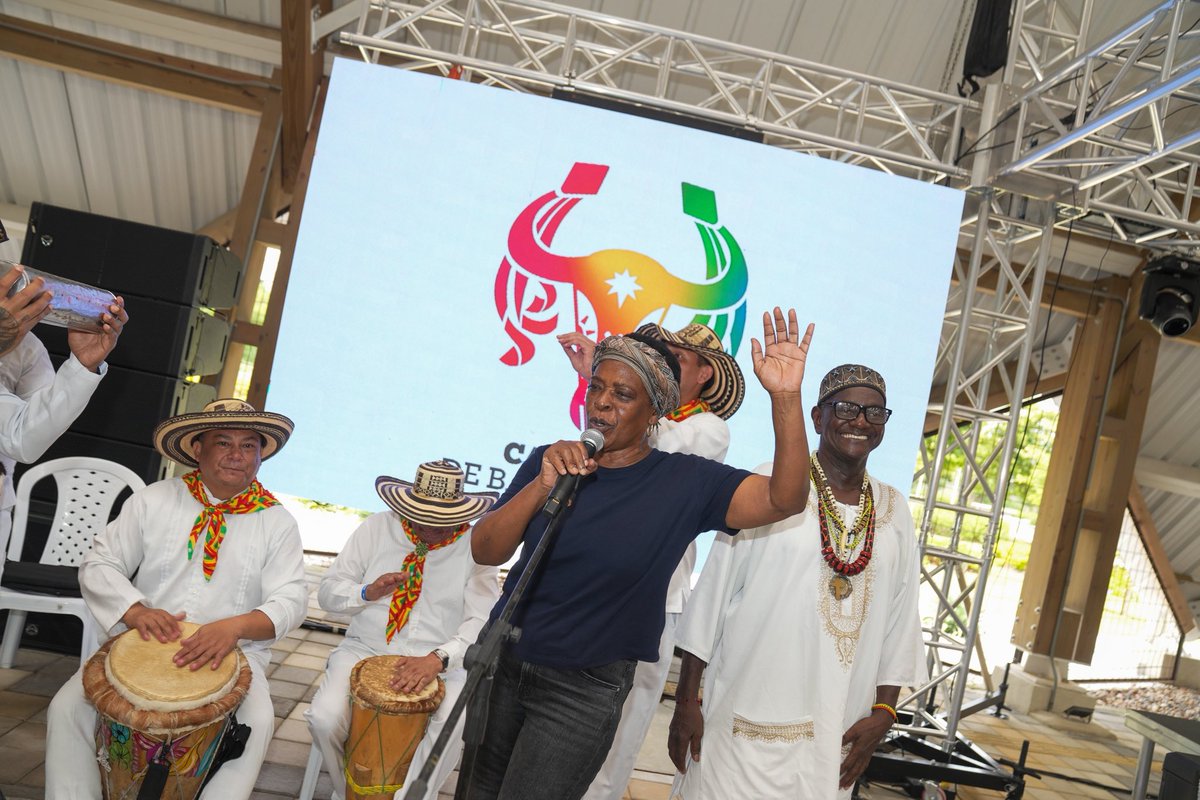 Carnaval_SA tweet picture