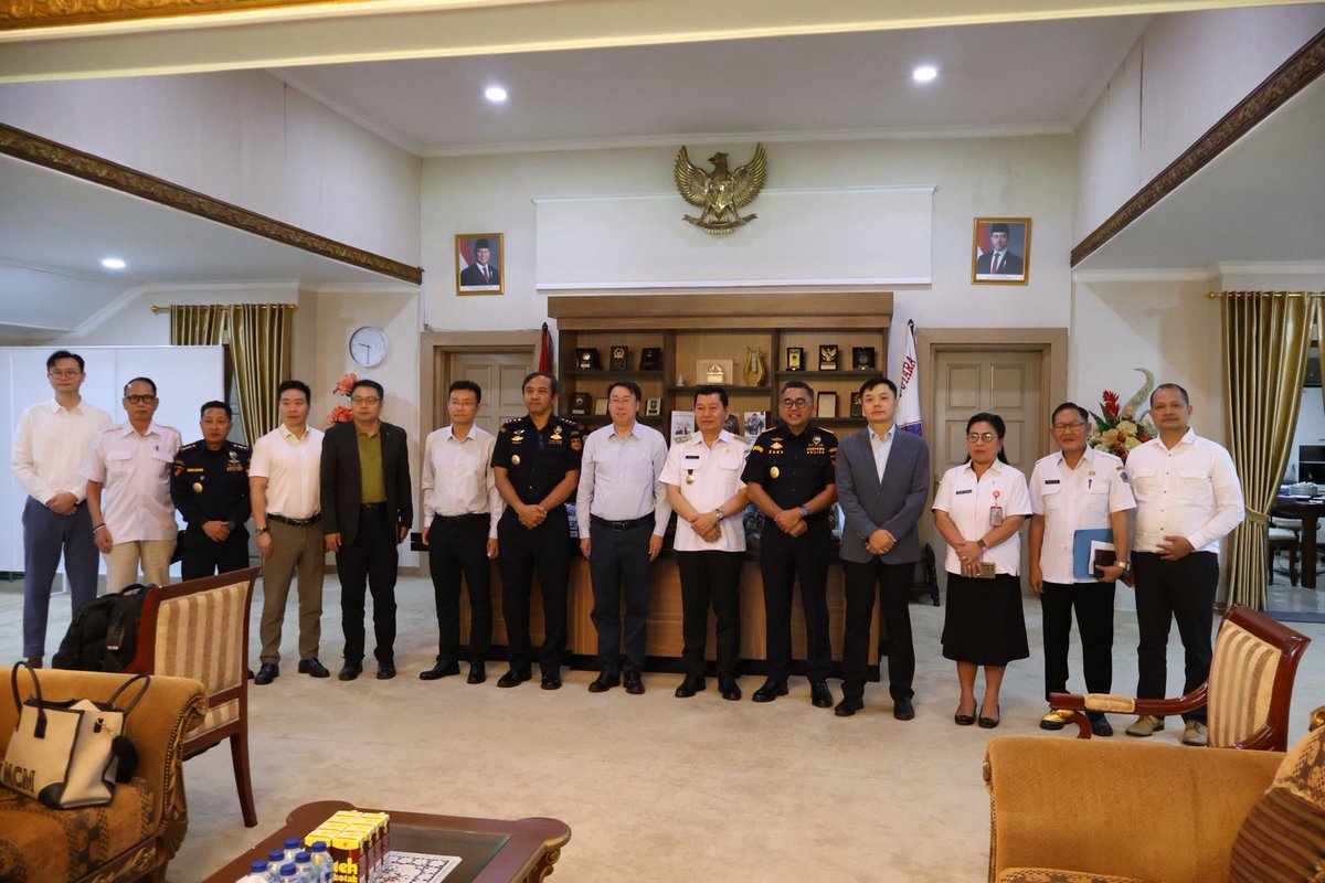 bcsulbagtara's tweet photo. Bea Cukai Sulbagtara Hadiri Pertemuan Bahas Peluang Investasi Pelabuhan Bitung Bersama China Merchants Port Group dan SITC Group https://t.co/HBDuz1HBfj