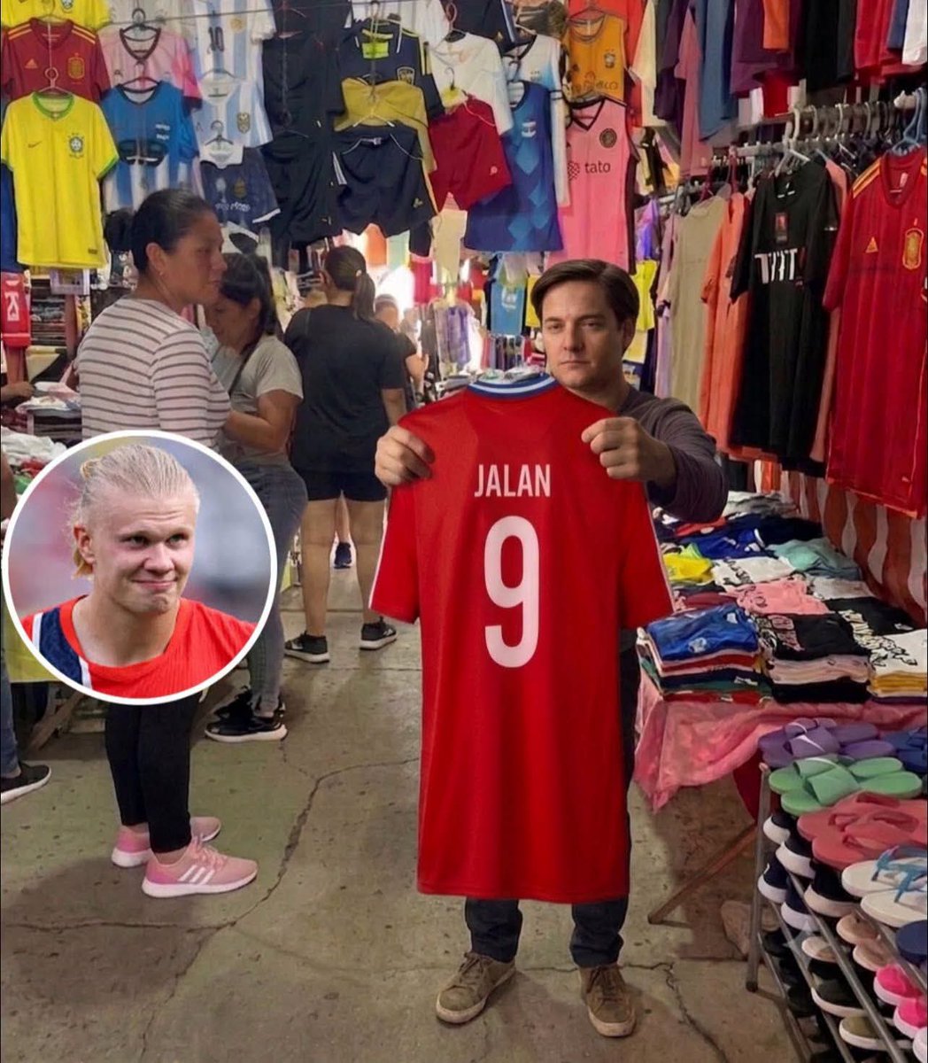 WalterEvers's tweet photo. Los envidiosos dirán que no es la camiseta oficial https://t.co/0482wYHcCY