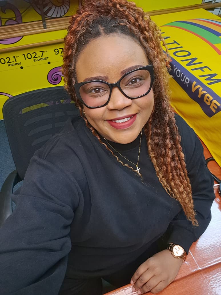 NationFmKE's tweet photo. It's a new day and a new opportunity for God to do what only He can. 

Where are you listening from?

#PraiseBreakOnNationFM || @KoinangeBarbra https://t.co/m0J2bugWXc