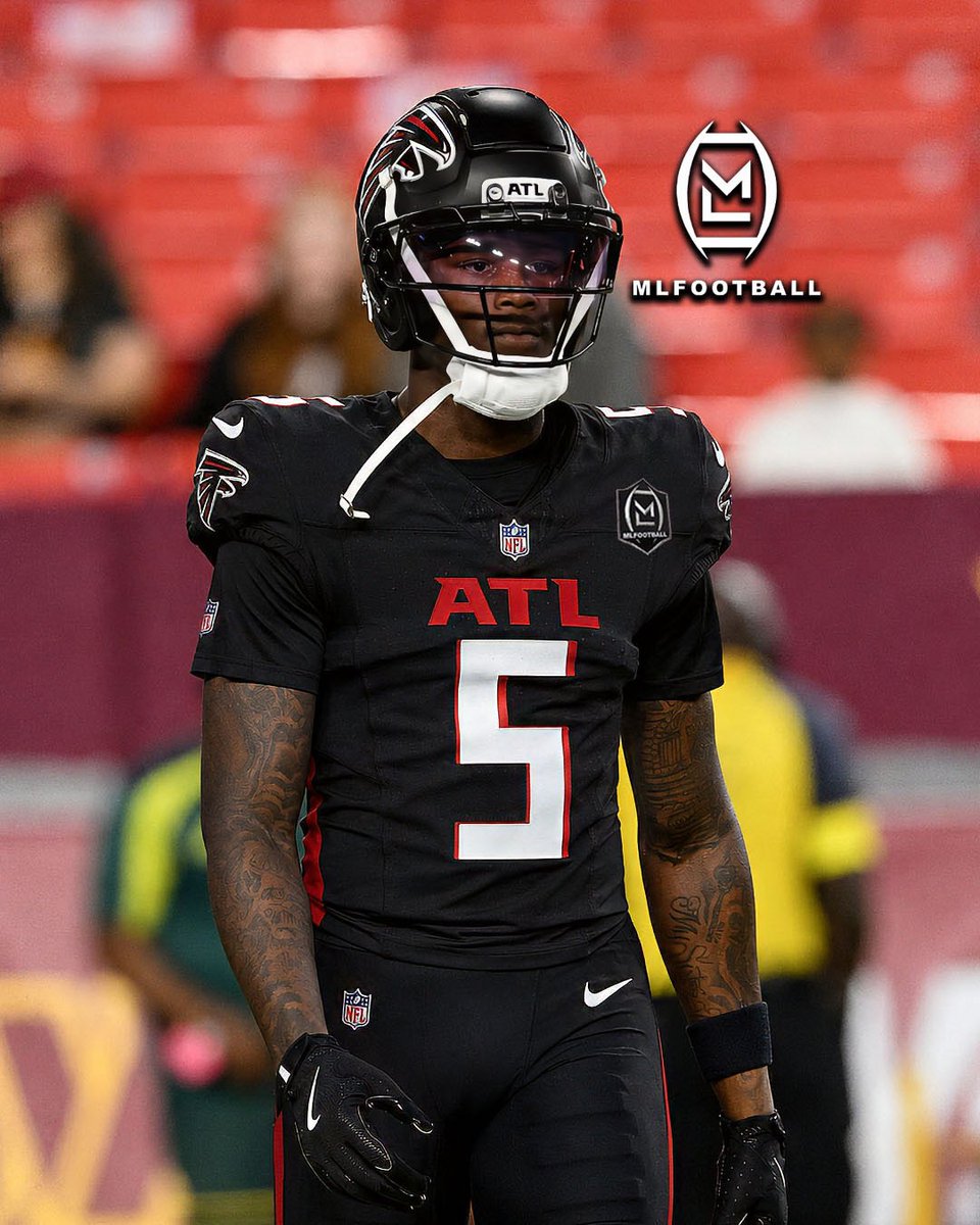 MLFootball's tweet photo. WHO SAYS NO TO THE HYPOTHETICAL TRADE OFFER…?

The #Jets trade superstar Garrett Wilson for #Falcons phenom WR Drake London.

Wilson is one of the best receivers in the #NFL despite having no quarterback.

London is the best jump-ball WR in the league — a flat-out monster.

👀🤔 https://t.co/qFeDX3eJd1