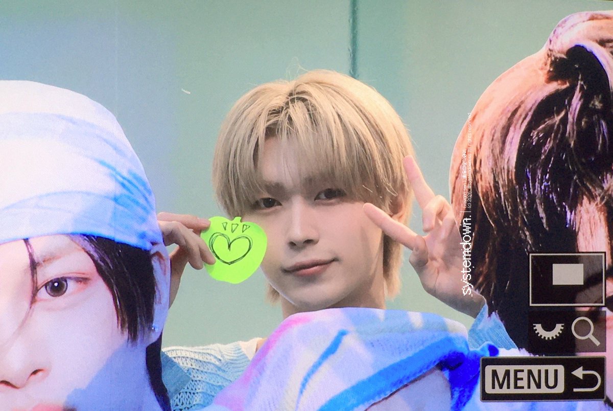 systemdown_ss's tweet photo. 챱... 🍏 #센 #베이온 #VAYONN https://t.co/5NHrbnwSaC