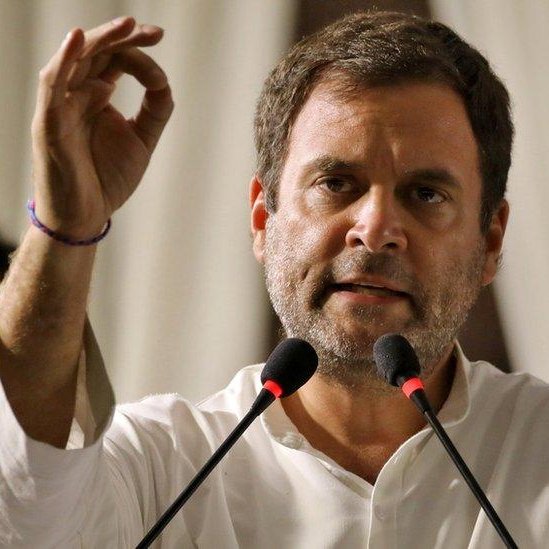 Amockx2022's tweet photo. What will happen if an open debate between Rahul Gandhi and Narendra Modi is held? 

Condition –– Teleprompter and scripts are not allowed https://t.co/xT0umIGXRe