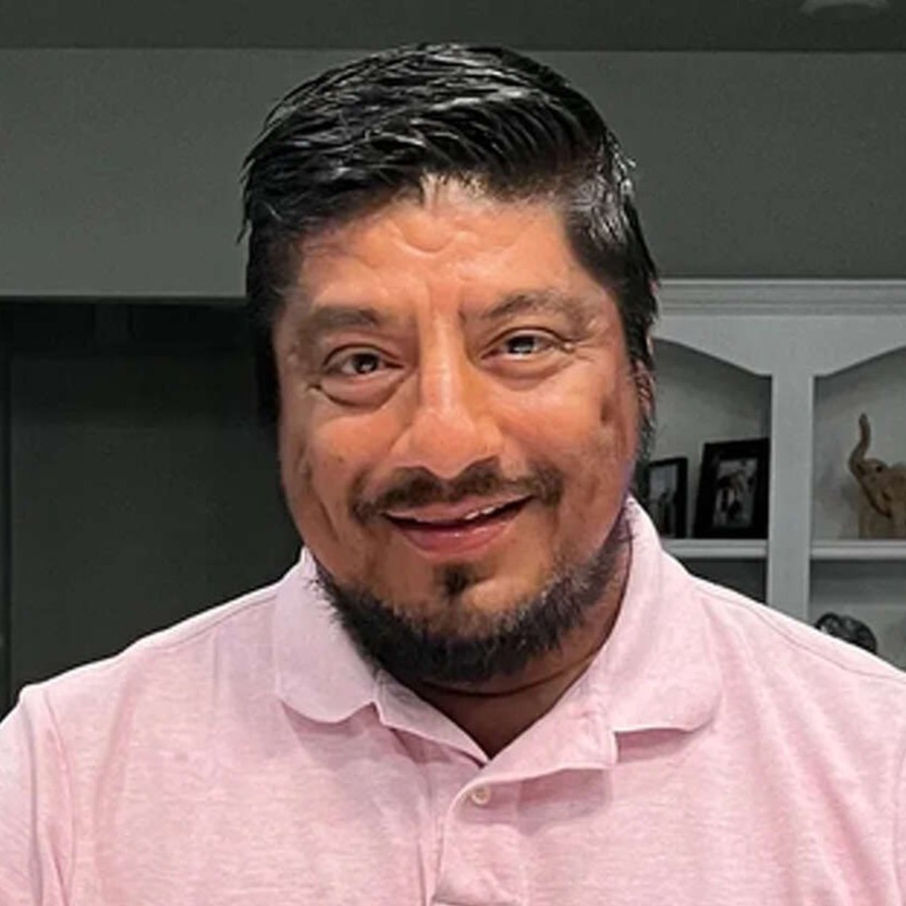 factpostnews's tweet photo. The ICE agents who shot and killed Lorenzo Salgado Araujo were searching for a different person, per a DHS spokesperson. https://t.co/JD9Scp57tN