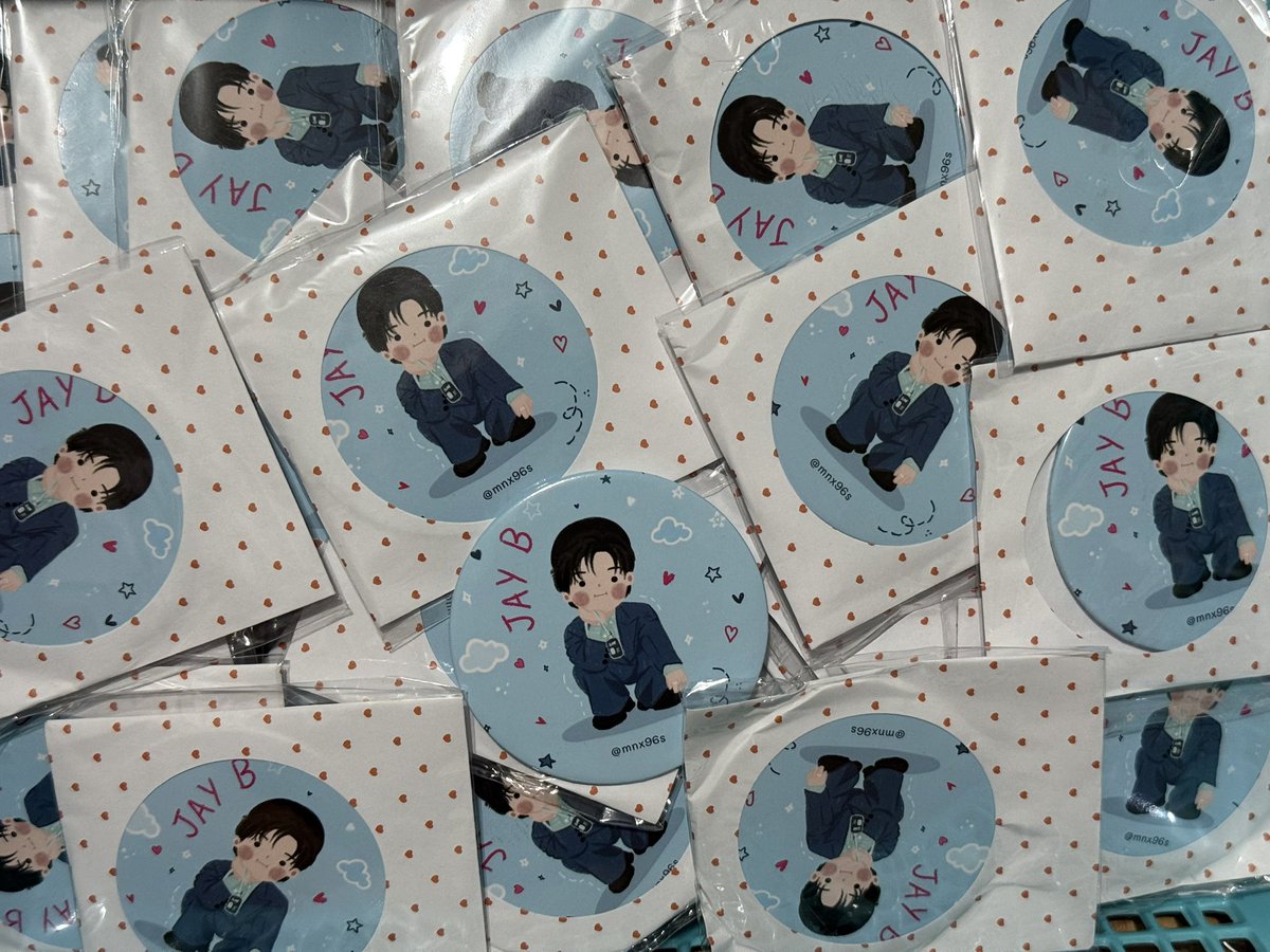 mnx96s's tweet photo. 💕 𝐩𝐥𝐬 𝐫𝐭 💕

♛彡 𝙂𝙞𝙫𝙚𝙖𝙬𝙖𝙮 彡♛
• Mirror 100 ea
• Notepad 80 ea

📅 11-12 JULY 2026
📍 IMPACT ARENA
⏰ TBA

แวะมาเจอกันคั้บบบบ 💙

#2026tape_roots_bangkok
#2026tape_roots_bkk https://t.co/hQB3pZFsmp