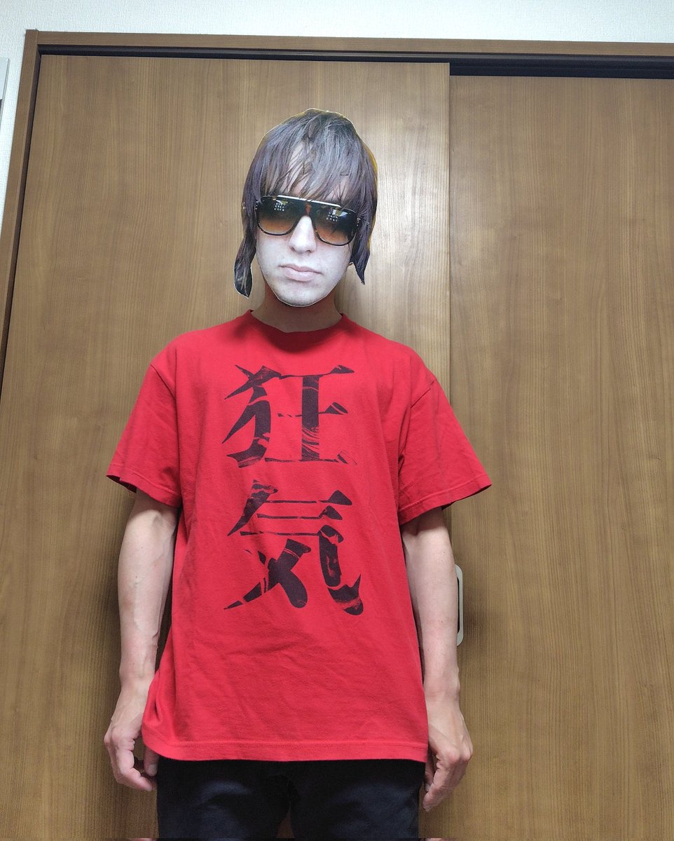 to_j_r_j_s's tweet photo. DO YOU REMEMBER THE 2006?
#フジロック
#FUJIROCK
#TheStrokes
#EdgeEnd https://t.co/vpKxORLwiH