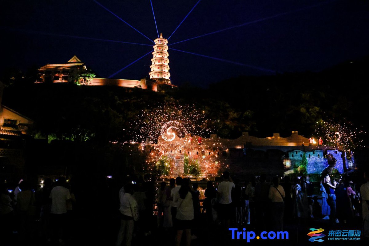 subedibinu's tweet photo. Escape to Miyun home to the enchanting Gubei Water Town, inspired by the historic Gubei Pass, and the breathtaking Simatai Great Wall. Experience unforgettable adventures all in one destination.❤️🤗

Come and #SeekYourSeaInMiyun #Miyun

 #GubeiWaterTown #SimataiGreatWall https://t.co/F24fOCM6LX