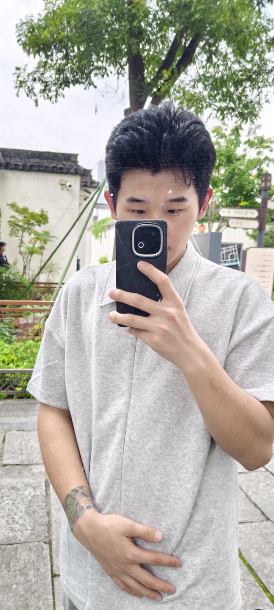 1234567zft's tweet photo. #约舔 #口舌 #舌奴 #舔穴 #常州 不是哇 怎么原生家庭的痛苦还没有听完姐姐就要我帮忙舔啊☺️ https://t.co/CceFAqKT2Y