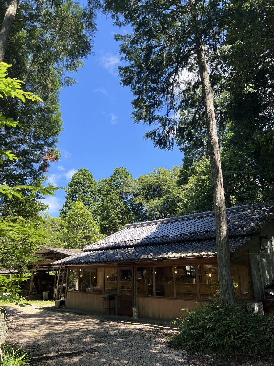 KCoffeeroastery's tweet photo. 7月10日（金）☀️
信楽gallery ENSOUの中で17時まで営業しております😊

昨日はクジラの焙煎器が能登へ🚗
大変気にいっていただき、箱ごと購入いただきました😊 https://t.co/PHyvtr4i5J