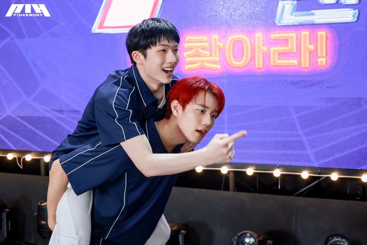 oungrn's tweet photo. 🥺🥺🥺 น่ารักกันจัง https://t.co/5IM6NQyCiV