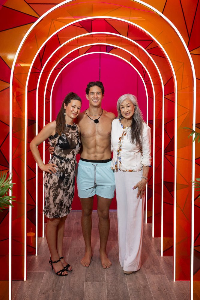 justtfiddy's tweet photo. Carniya family ❤️😘😍 #loveislandusa https://t.co/khspOtP4Xu