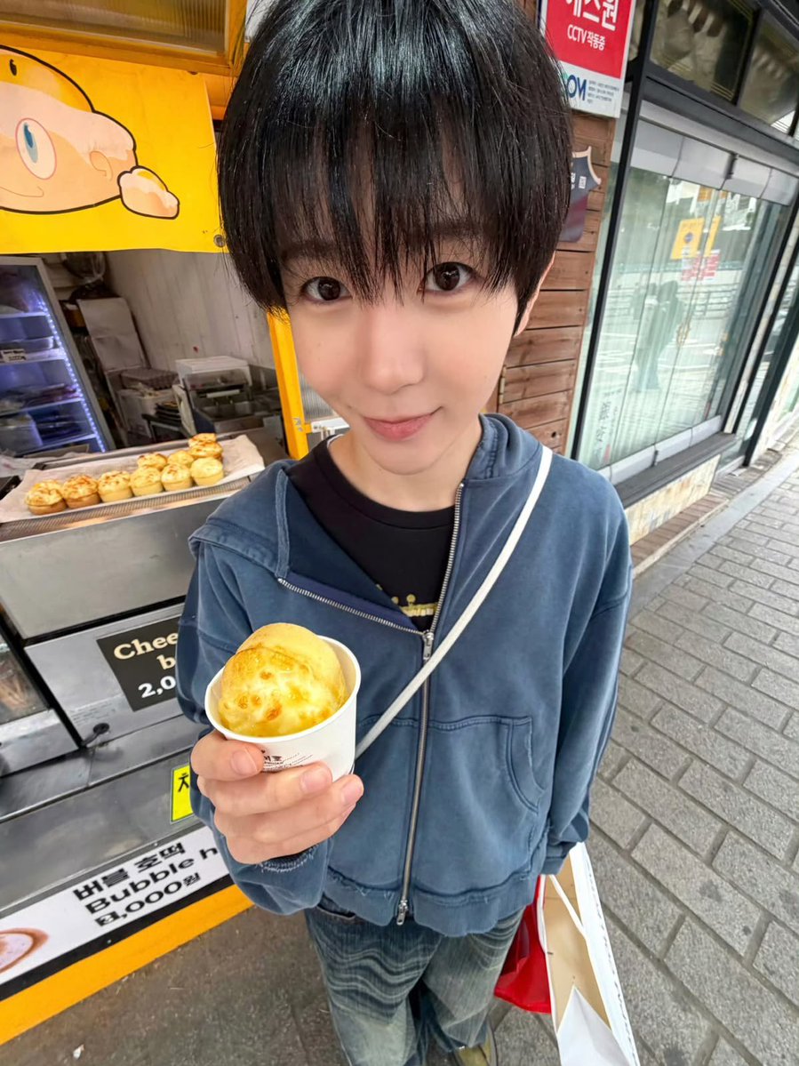 kurissean's tweet photo. THREE YEARS WITH RYO 🦭
#3YearsWithRYO https://t.co/3XamTiEMRO