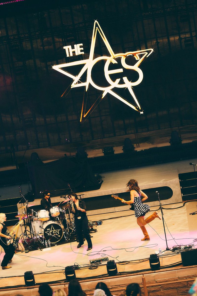 acessource's tweet photo. The Aces opening for Louis Tomlinson at Red Rocks 🖤

Morrison, CO
6/19/26
📸: shot for televisedmagazine by zachtimeberlakephotography (IG) https://t.co/pAY73jSoeC