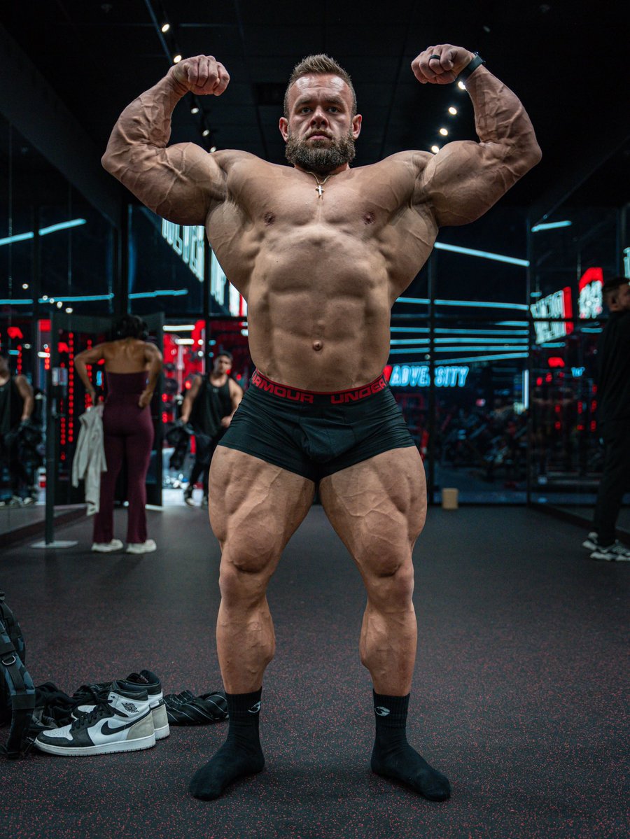 coachdavid167's tweet photo. The difference between average and elite is doing what others refuse to do consistently.
#Bodybuilding #EliteMindset #Discipline #GymMotivation #NoDaysOff

JOIN US ON TELEGRAM 👇👇👇👇👇

https://t.co/1abFTPF5TU https://t.co/vqW0lSfoZh