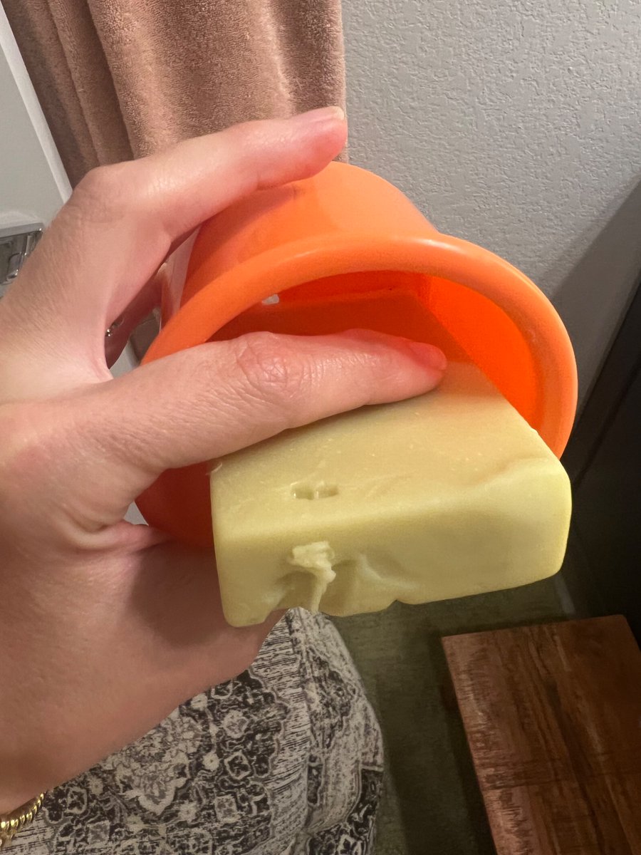 JoeSantamariaMD's tweet photo. @soapminer1 My one year old also loves the taste of Lemongrass 😂 https://t.co/FBJFCaKwfn