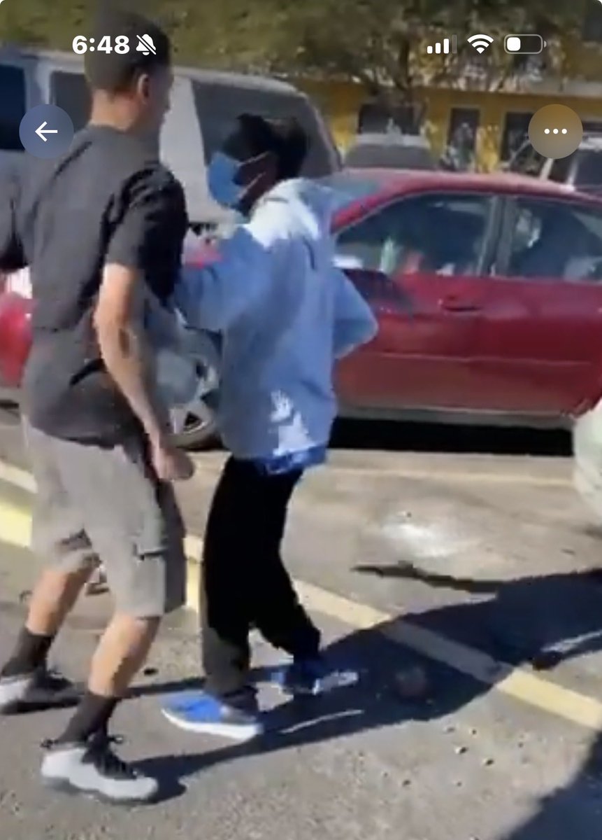 Jagged_Pisces's tweet photo. @ariowilliams092 Everyone in the comments talking about the white guy saying the N-word this guy is not white. Or at least not 100% 🤣🤣🤣 https://t.co/r9ToTVvYe8