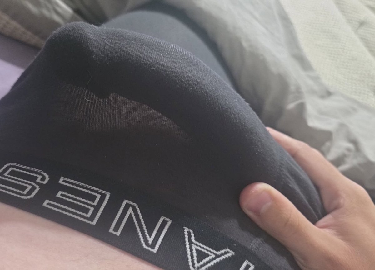 Space_dick7's tweet photo. MDNI MDNI 

Figured I needed a proper one of these

-25
-nonbinary (amab)
-faceless
-straight 
-exhibitionist
-no hard kinks

Im just a big ass autistic nerd who's into space and telling women the cosmic horrors i would inflict on the world if they asked🫶🏻

#nsfwtwt #nsfwtwtًً https://t.co/RSzhb5JtjK