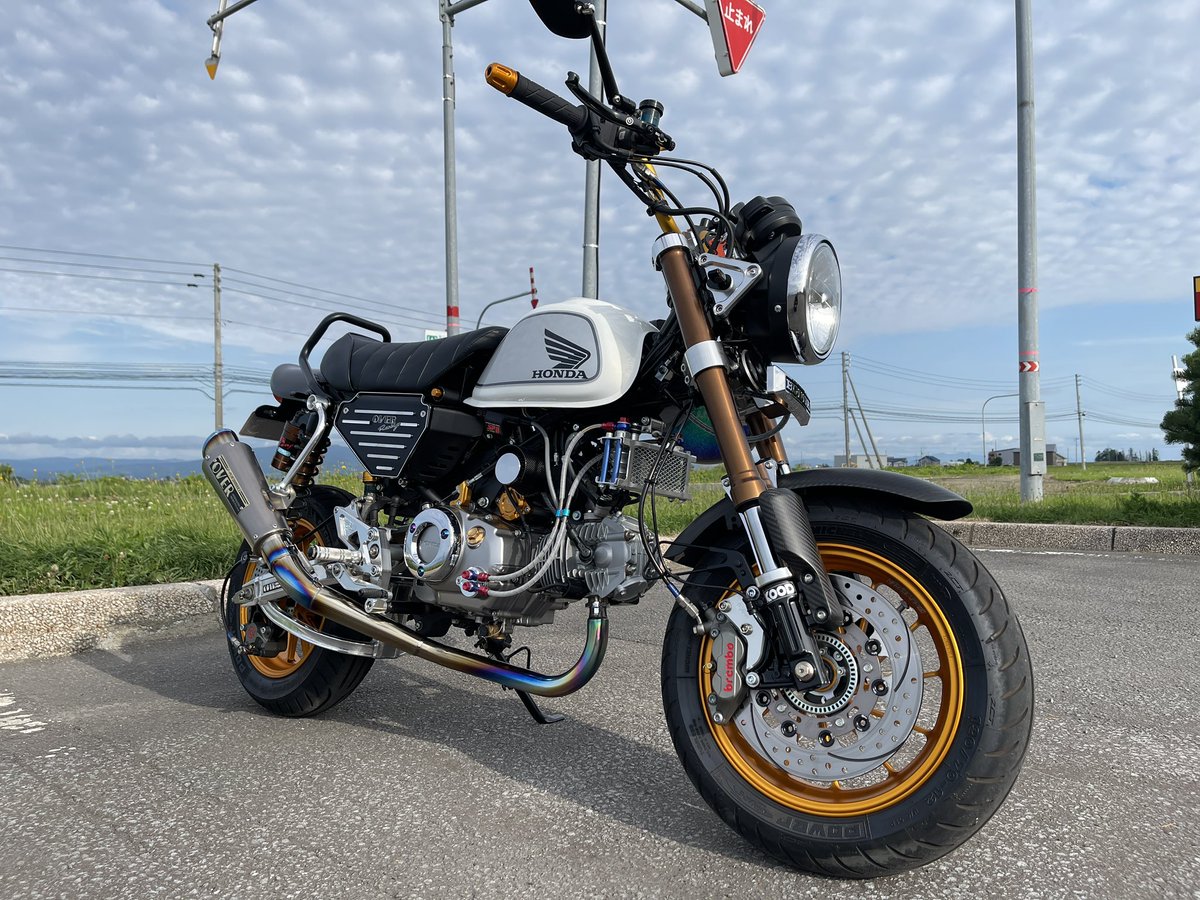 Gutty_moto's tweet photo. 久しぶりに乗ってきました。北海道は昼間は暖かいですが、日が傾き始めたらメッシュジャケットではちょっと寒いかもな、ってこの季節が1番快適に走りやすいです。
#monkey125 #JB03 https://t.co/Okwucd199j