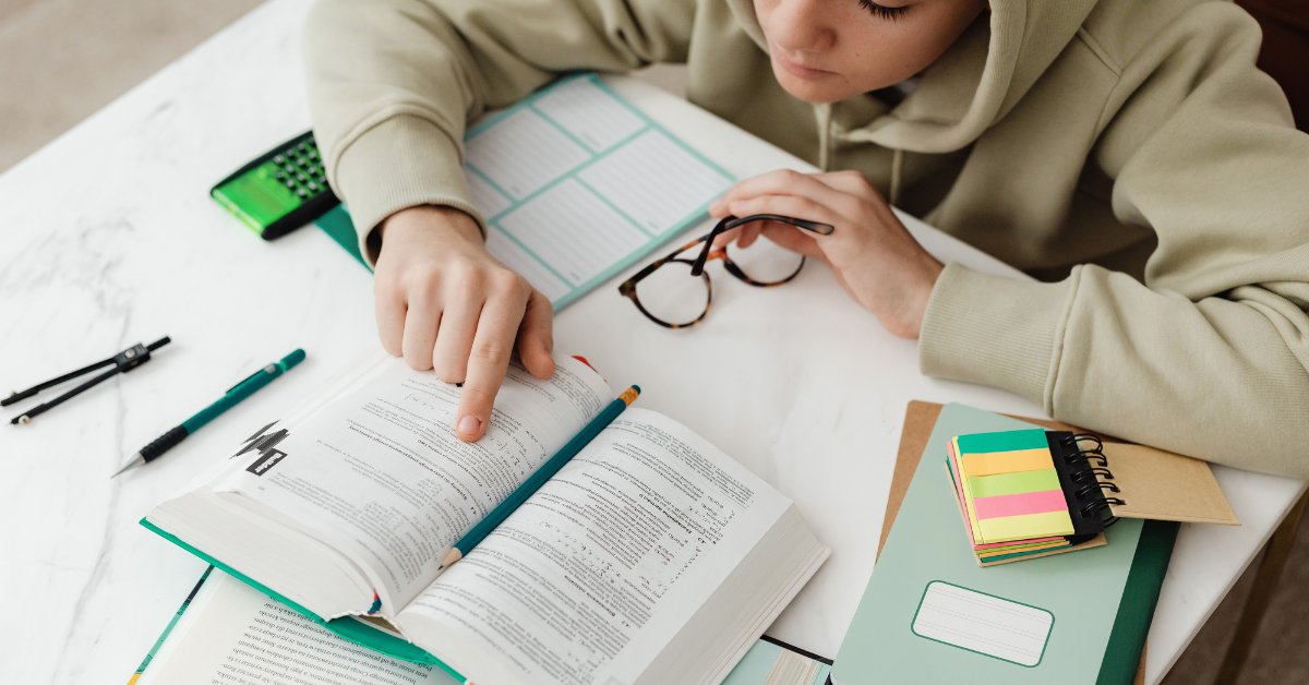 DocAmen's tweet photo. Discover 10 simple, brain-based tips from Amen Clinics to help people with ADHD improve concentration, study habits, and learning success.

Read More: https://t.co/k8snOm6RMU https://t.co/Ves3xwDSvP
