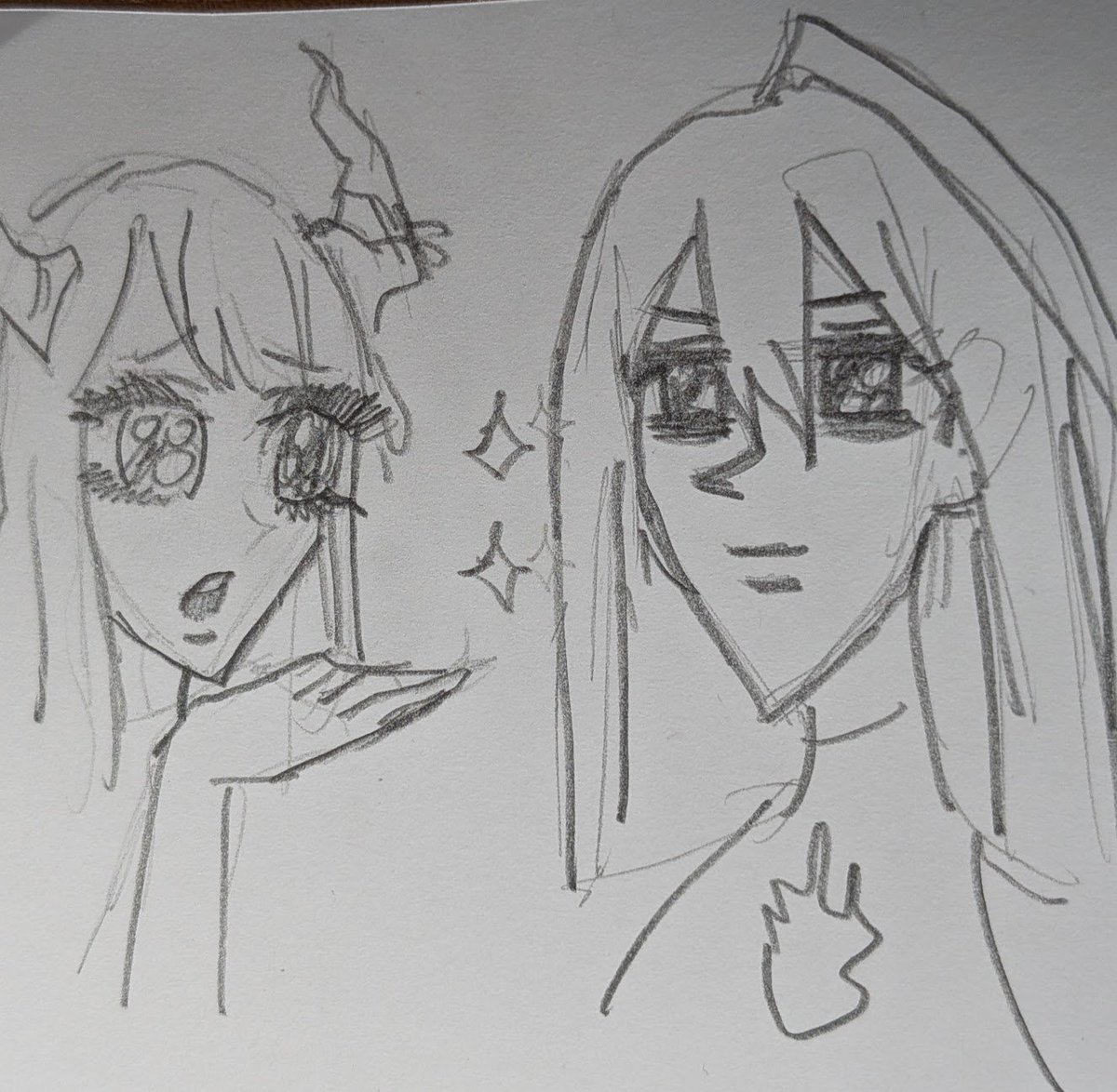 NP_Mango's tweet photo. oh god i found my old bloodraven doodle LOL https://t.co/i9PzV4ShcR