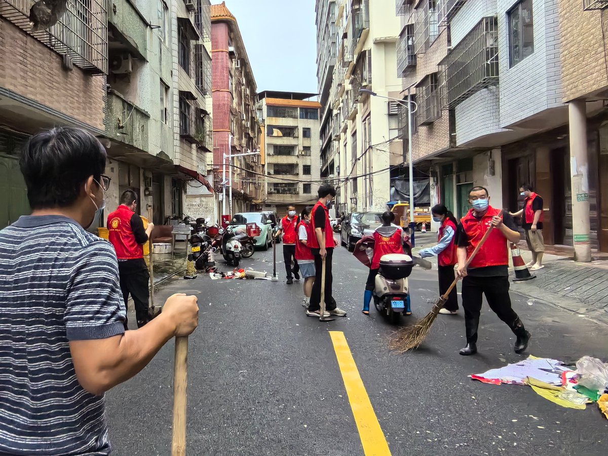 boy_jiaming's tweet photo. 灾后重建靠大家，广西加油！ https://t.co/54PkXP66yo