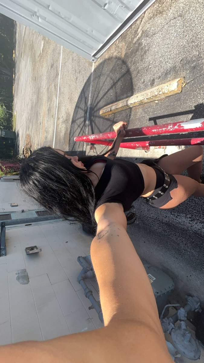 heiche111's tweet photo. Subscribe and text for more content⛓️‍💥🌶️ https://t.co/VSHqm3OG7F