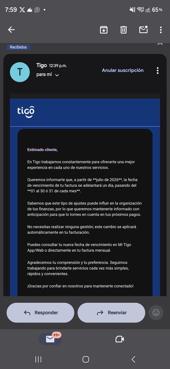 Chelitho94's tweet photo. @nayibbukele Y bueno y estas ratas de @TigoElSalvador quieren que les paguemos los derechos de la @fifaworldcup_es que segun estos con pago tardio les ayudaremos a pagar la deuda q le deben a la @FIFAcom 😡😡😡😡
@FGR_SV @Defensoria_910 @nayibbukele https://t.co/D1S2SBen2Z