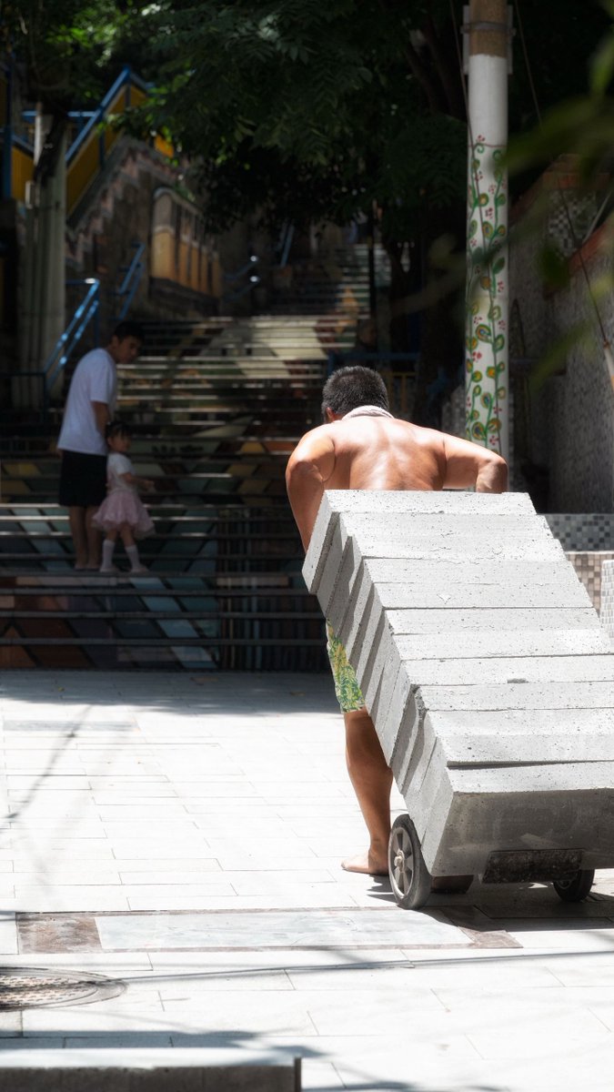 iChongqing_CIMC's tweet photo. In Chongqing’s old alleys, everyday life moves at its own rhythm...🍃
📷 guiji
#Chongqing #ChinaTravel #DailyLife #LocalLife #ChongqingTravel https://t.co/tG6oWmdYbh