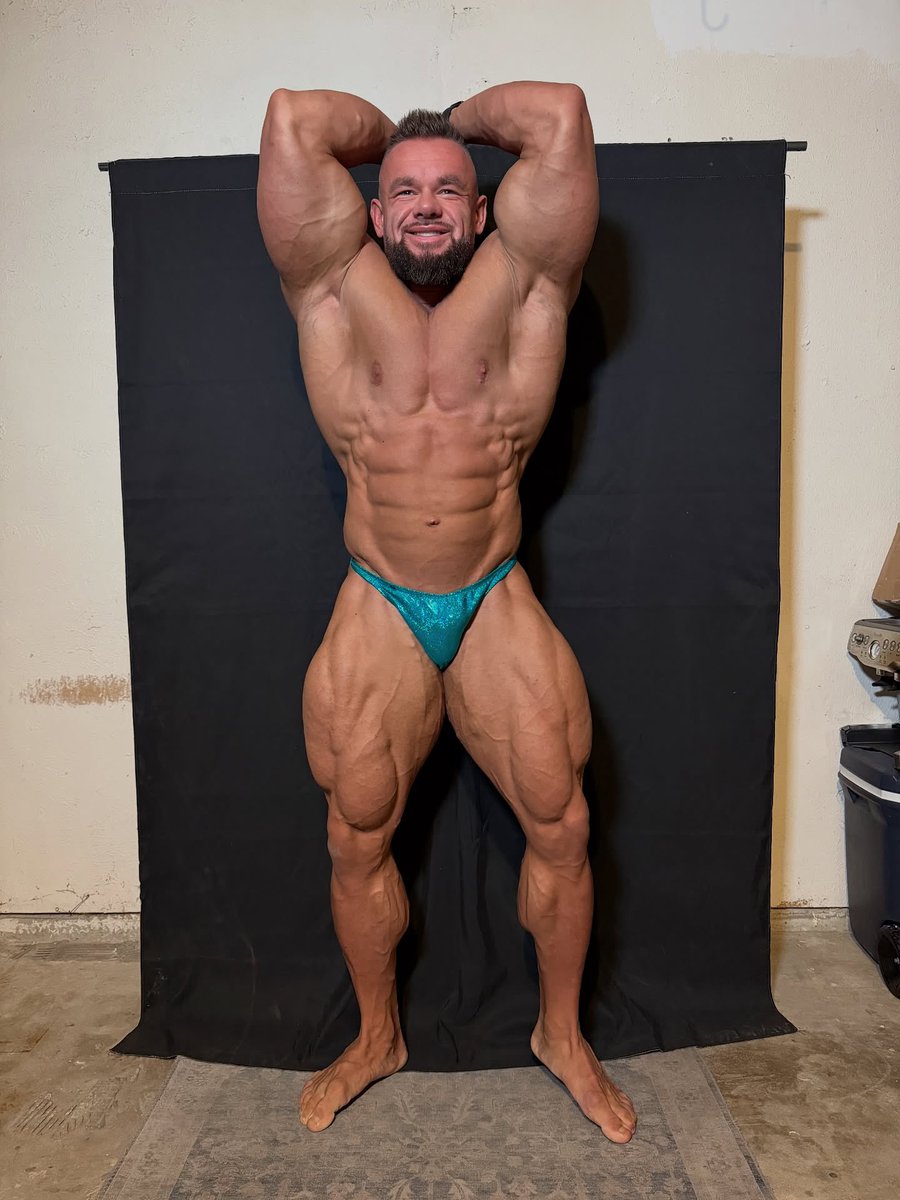 coachdavid167's tweet photo. The greatest physiques were not created by comfort. They were created by obsession with improvement.
#Bodybuilding #HardWork #BuiltNotBorn #GymMotivation

JOIN US ON TELEGRAM 👇👇👇👇👇

https://t.co/1abFTPF5TU https://t.co/2UEzoepOnd