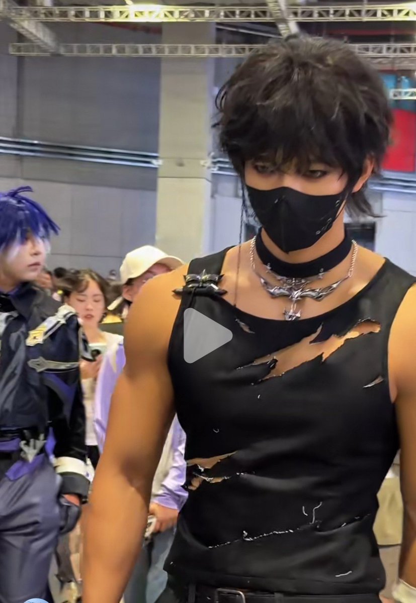 apfelkitten's tweet photo. Theron cosplayer oh my god😭😭😭

Cr https://t.co/26I0Y6wOXm https://t.co/D7rcIulIaN