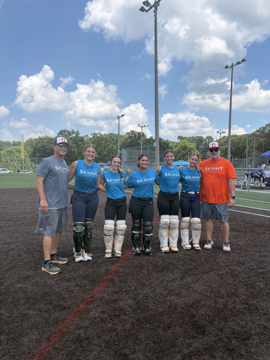 VivCandella2028's tweet photo. Had a great time early this week with Scout softball in Atlanta! Stay tuned for upcoming results from the camp!@MilliganBuffsSB @coach_higg @GoMocsSB @UACoachMurphy @GoJacksSoftball @GamecockSoftbll @UWA_Softball @UWGSoftball @KateMalveaux @UTM_Softball @TTU_Softball @TNUsoftball https://t.co/f5ylMMODo3
