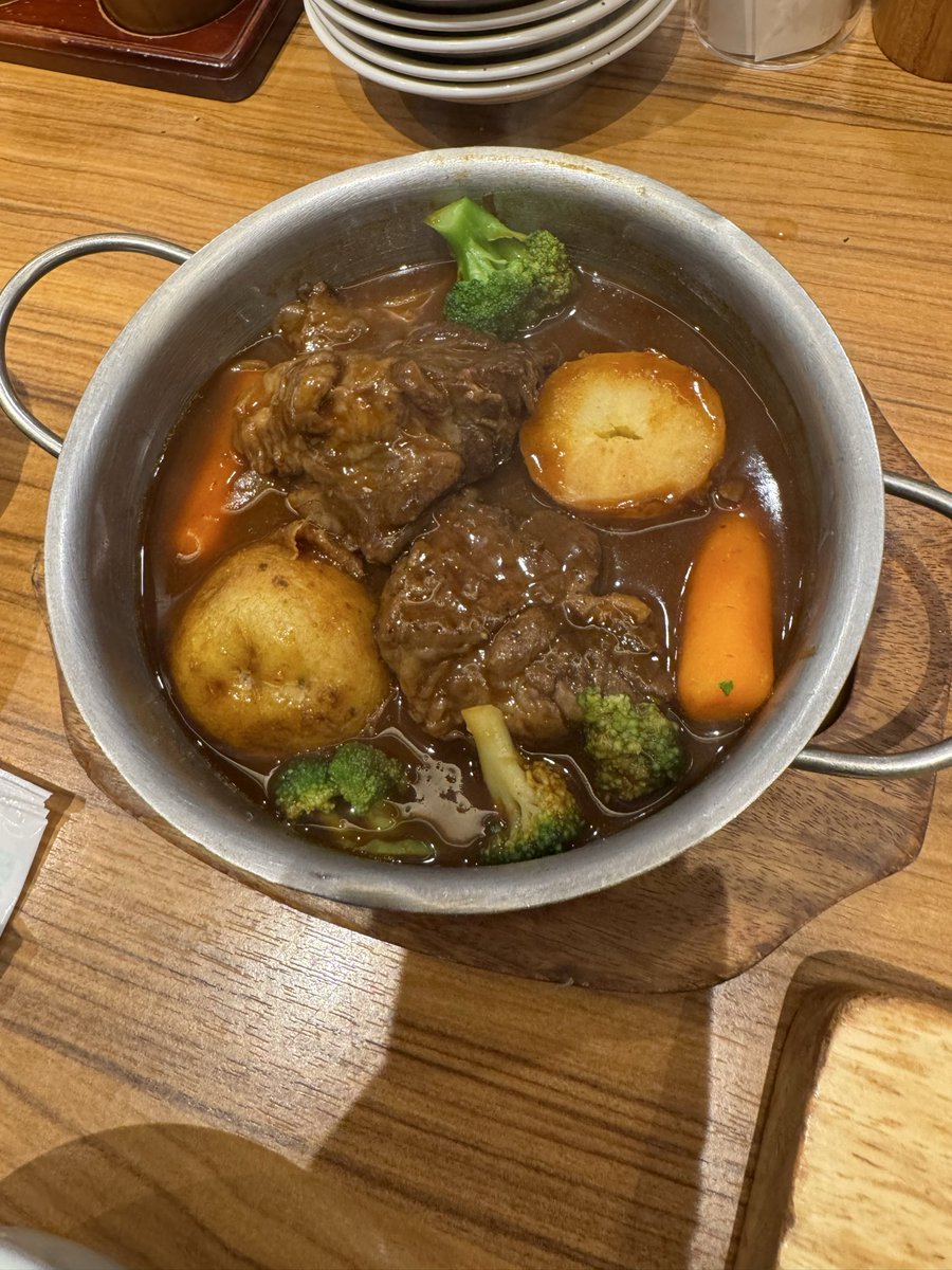 kyousuke_77's tweet photo. @theoryko 手術終わったら旦那さんも一緒に美味しいものでも食べいきましょう https://t.co/VM5WnYernZ